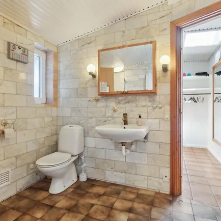 펜션 Lovely Summer House With Sauna And Terrace 넥소