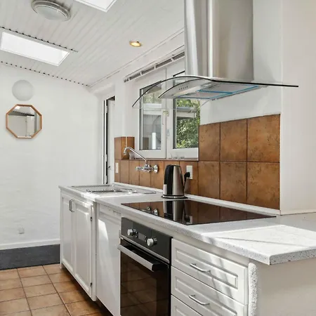 Lovely Summer House With Sauna And Terrace