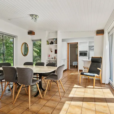 Feriehus Lovely Summer House With Sauna And Terrace